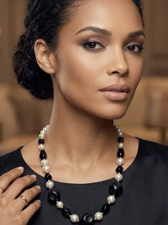 Black Onyx & Pearl Necklace - Picture 5 of 5